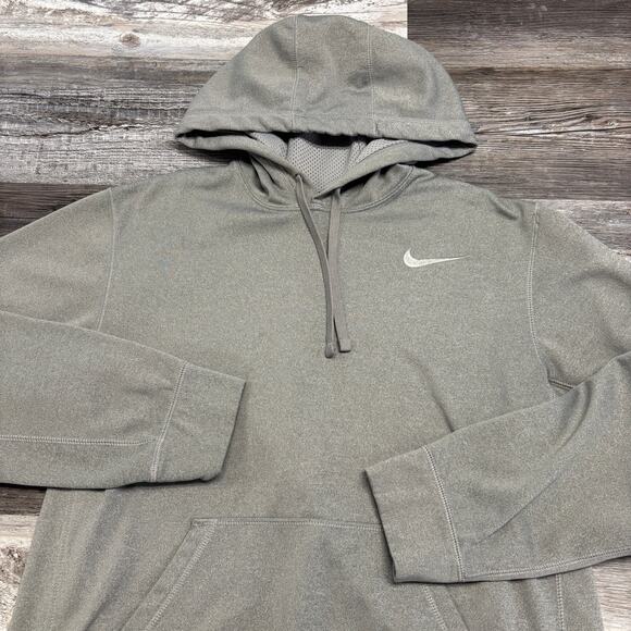Nike Therma Fit KO 2.0‎ Gray Mens M Swoosh Fleece Lined Training Pullover Hoodie - Picture 1 of 9